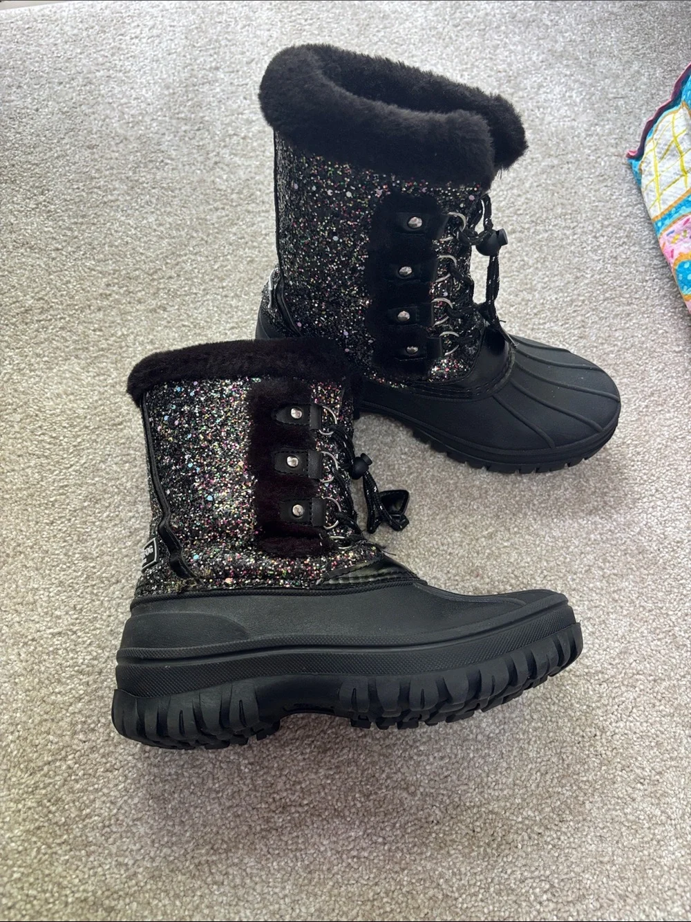 London Fog Black Glitter Kids Snow Boots with Faux Fur Collar